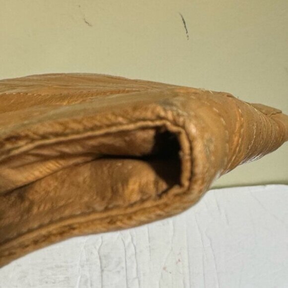 Vintage 1980s 80s Eelskin Clutch Bag Minimalist Leather Zipper Snap Tote Neutral - Picture 4 of 16